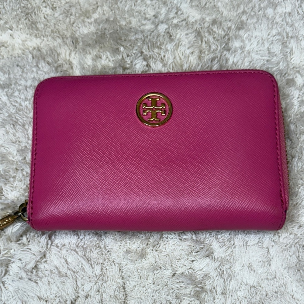 Tory Burch Fuchsia Mini Robinson Wallet Zip Around with Gold Logo